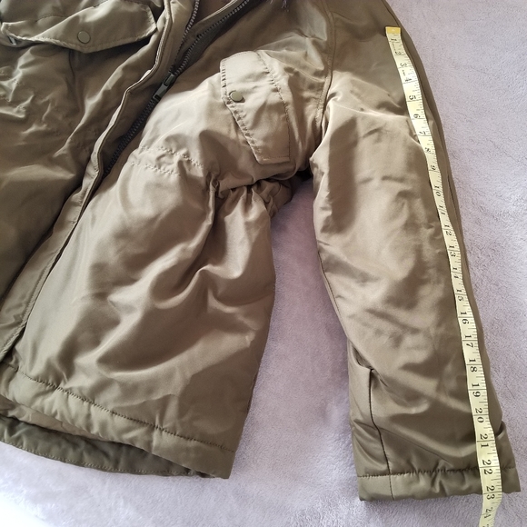 ⭐HP⭐H&M Khaki Green Padded Parka with Faux Fur Hood Trim NWT - Picture 16 of 16